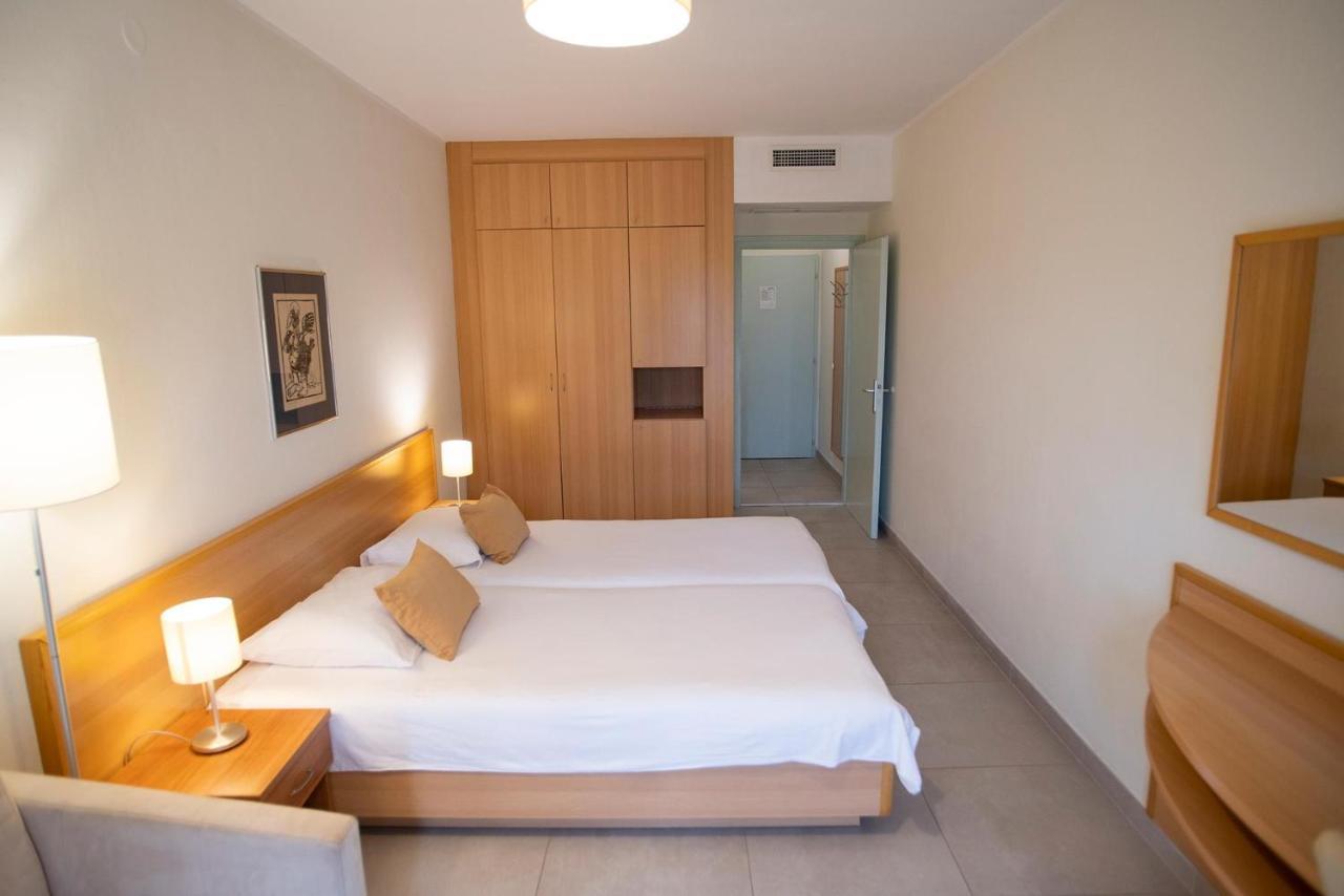 Aminess Vival Casa Velaris Supetar Exterior foto