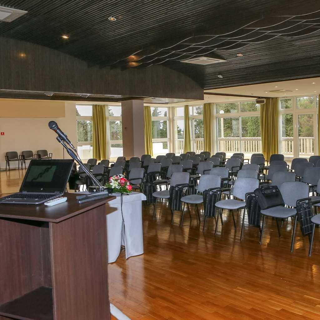 Aminess Vival Casa Velaris Supetar Facilidades foto