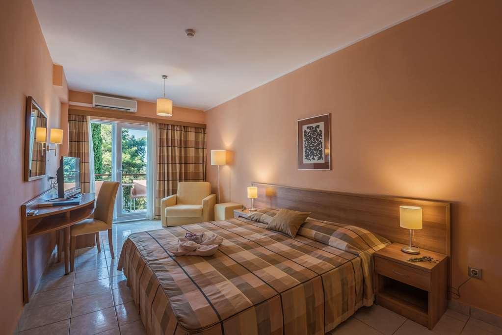Aminess Vival Casa Velaris Supetar Quarto foto